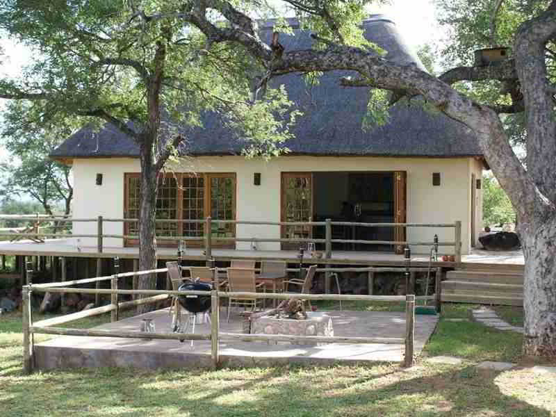 Mbizi Bush Lodge ファラボルワ エクステリア 写真