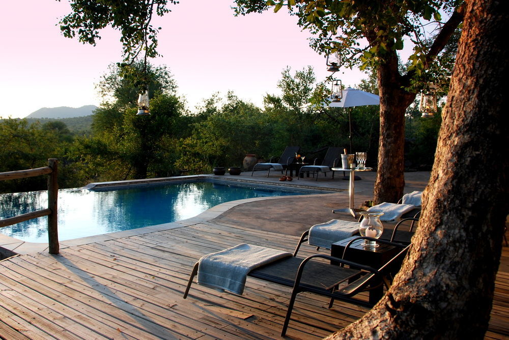 Mbizi Bush Lodge ファラボルワ エクステリア 写真